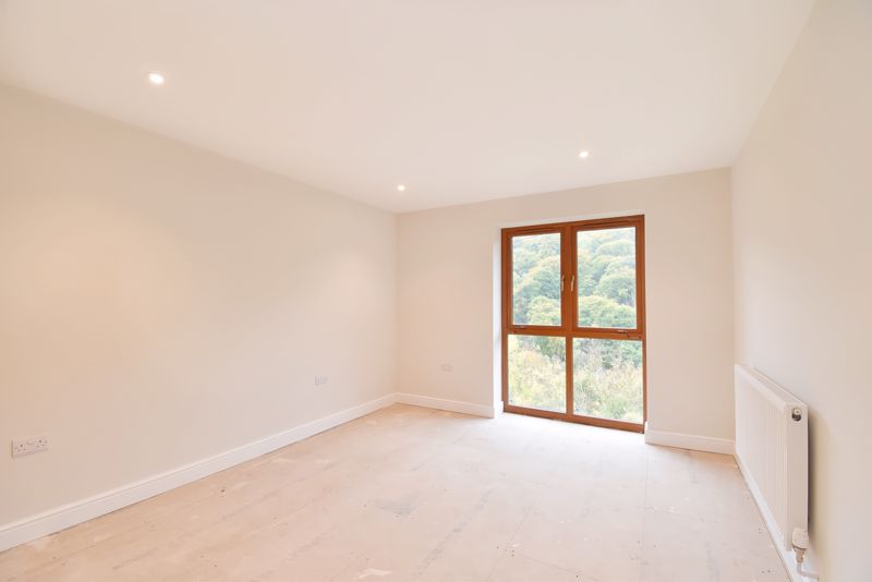 Bedroom- click for photo gallery